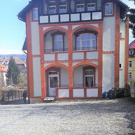 Romantika Villa *